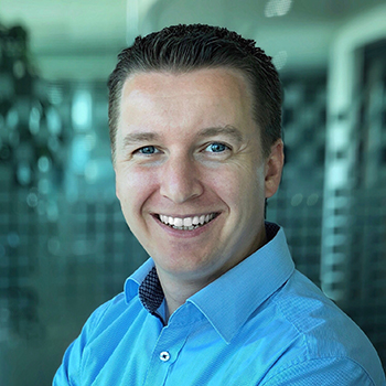 Headshot of PHOENIX MEDIA Co-Founder and CTO Björn Kraus